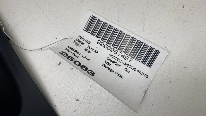 176809320A ⭕ 24-25 Model 3 M3 Instrument Panel Steering Column Upper Gap Hider 1768093-20-A