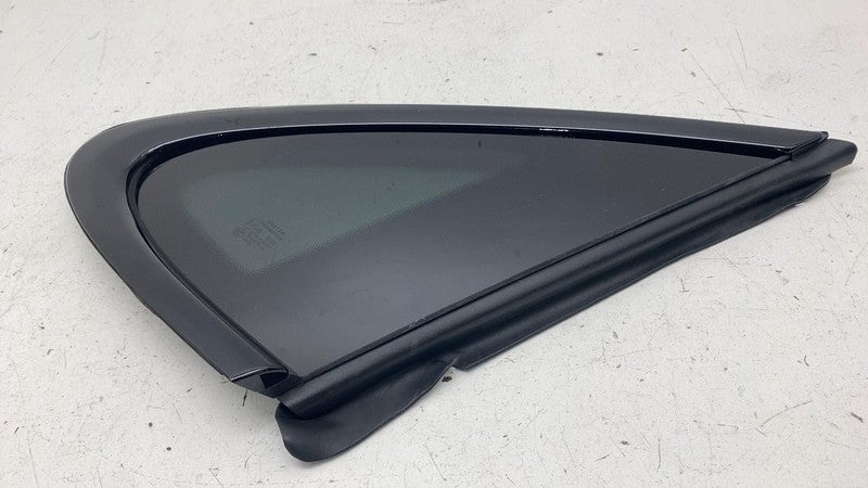 ⭕ 2020-2024 Porsche Cayenne Rear Passenger Right Side Quarter Glass 9Y