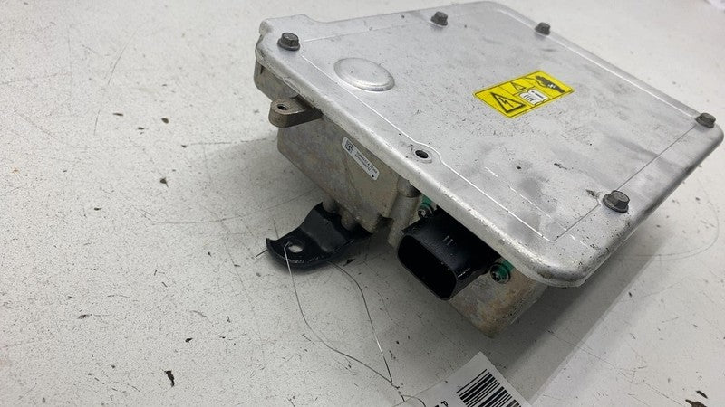 102884301A ⭕ 12-15 Tesla Model S Front High Voltage Junction Box Distribution 1028843-01-A