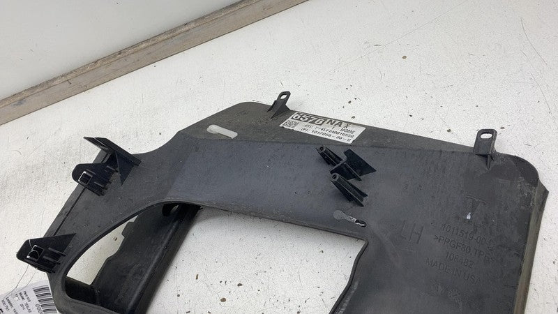 1011519 00 D 2012-2015 Tesla Model S Front Driver Side AC Air Conditioner Condenser Duct Left
