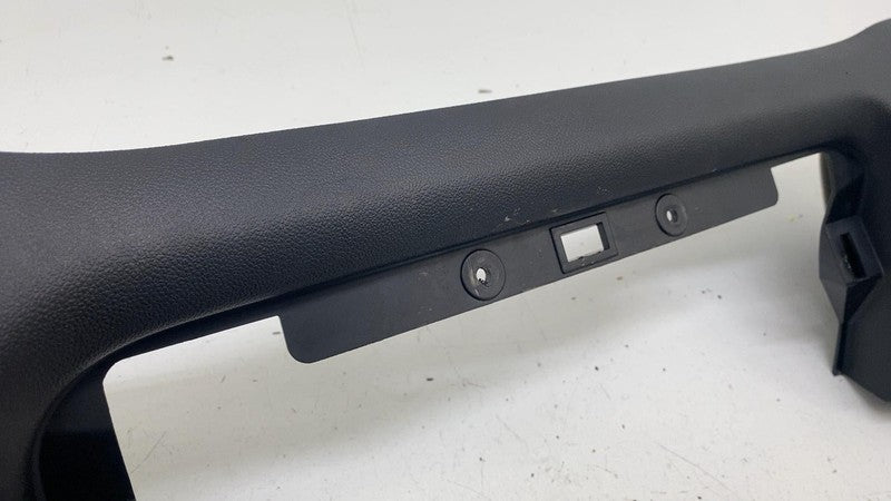 ⭕ 2025 Chevrolet Silverado 1500 Dash Center Right Side Bezel w/ Vent R