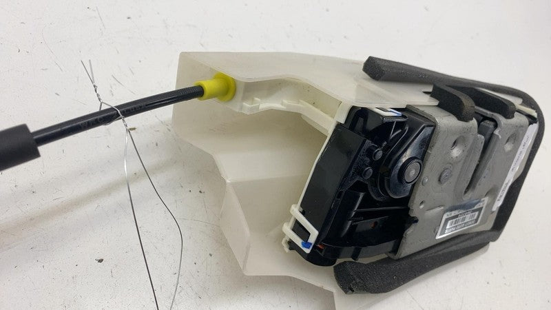 ⭕17-23 Model 3 Y Rear Passenger Side Door Lock Latch Actuator Right 15