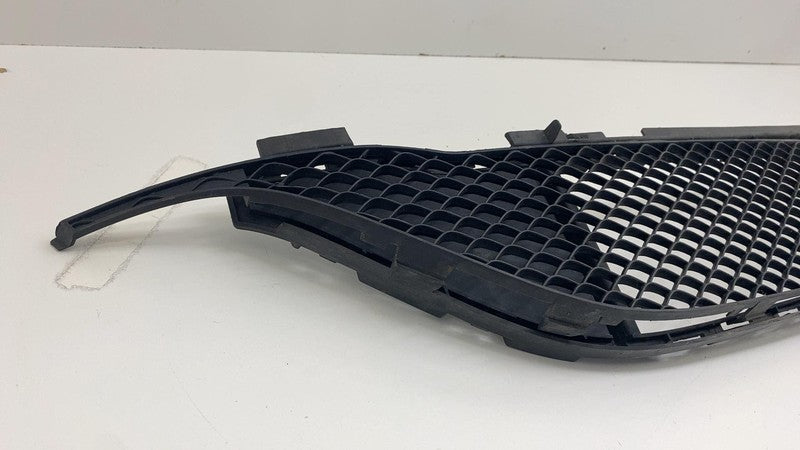 A2428850122 ⭕ 14-17 Mercedes B-Class Front Lower Center Bumper Air Vent Grille A2428850122