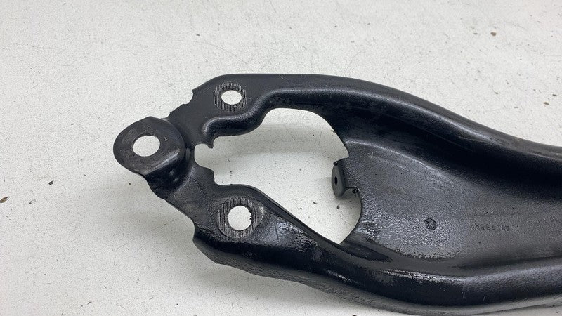 68470298AA 2017-2024 Chrysler Pacifica Rear Right Suspension Lower Trailing Arm RH Assy FWD