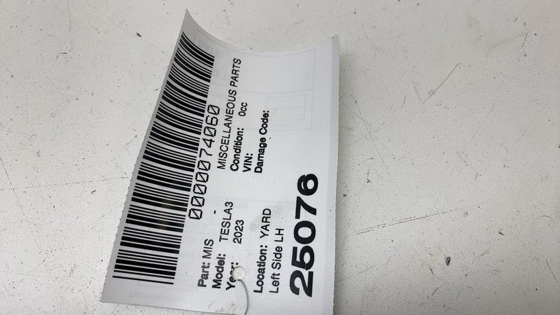 110043700E ⭕ 2017-2023 Tesla Model 3 Left B-Pillar Applique Glass Trim Molding 1100437-00-E