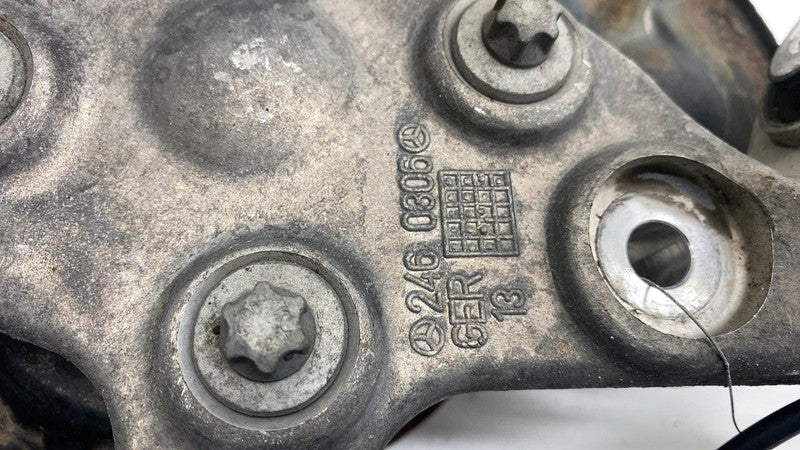 2460306 ⭕ 14-17 Mercedes-Benz B-Class Rear Driver Side Spindle Knuckle Left FWD 2460306