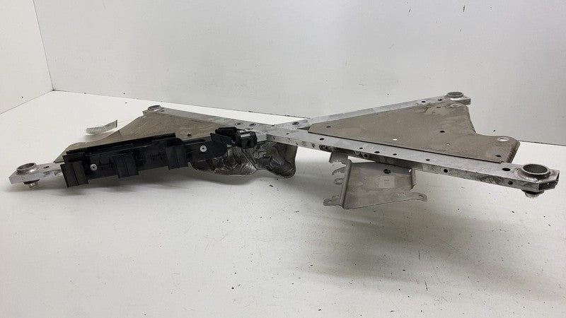 6879520 ⭕ 14-21 BMW i3 Rear Suspension Subframe Strut Brace Axle Support Bracket 6879520