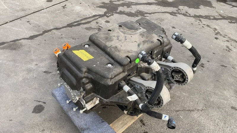 PT00046119 H 2022-2024 Rivian R1S Electric Engine Power Inverter Front Drive Unit Quad Motor