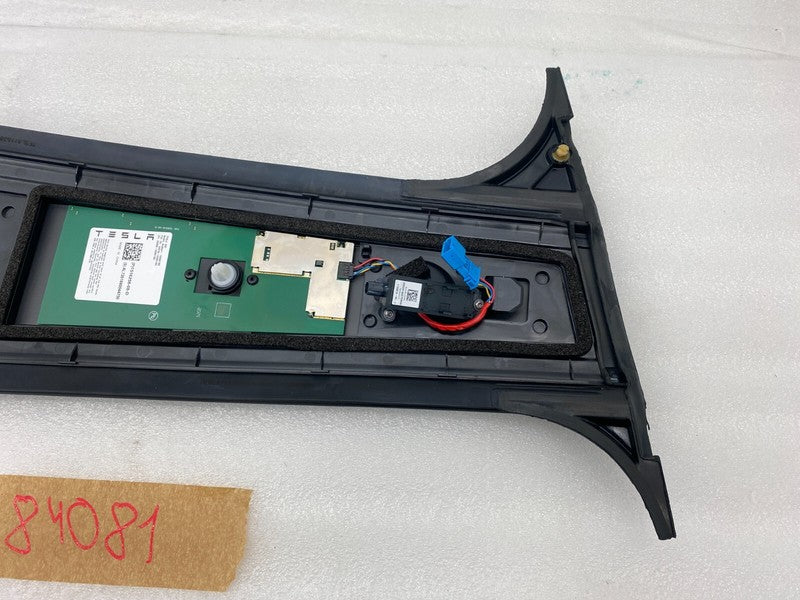 149424100A ⭕ 20-23 Model Y Right Exterior B-Pillar Applique Trim w/ Camera RH 1506886-00-E