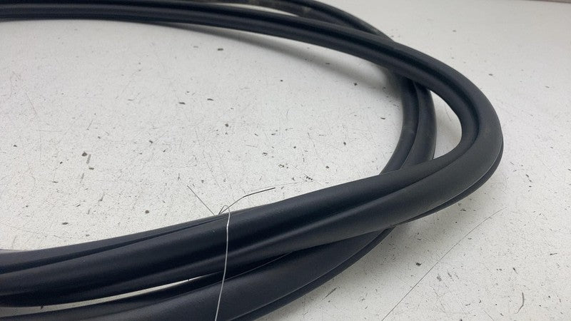 ⭕ 19-23 Audi E-Tron Quattro Rear Right Body Weathership Rubber Seal 4K