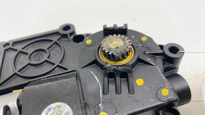 ⭕ 2017-2025 Chrysler Pacifica Sunroof Sun Roof Moonroof Motor OEM 0000002359