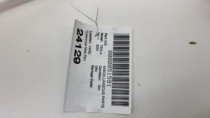 1847931-00-B 2024 Tesla Cybertruck High Voltage HV Truck Bed Outlet Wire Harness 1847931-00-B