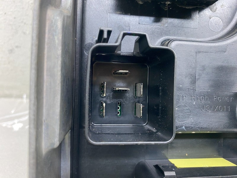 149731700F 2020-2023 Tesla Model Y MY Front Vehicle Electronic Controller Module Assembly