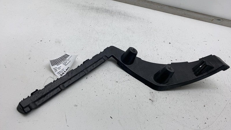 670102577 2017-2020 Maserati Levante Rear Passenger Bumper Support Mount Bracket Right RH