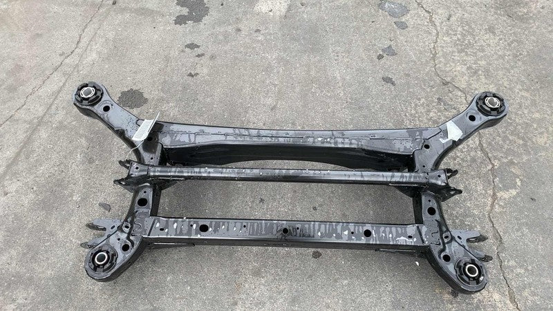 ⭕ 2017-2025 Chrysler Pacifica Rear Undercarriage Subframe Crossmember 