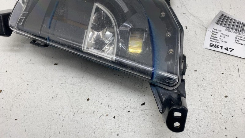 ⭕ 12-20 Model S Front Driver Side LED Fog Light Cornering Lamp Left 60