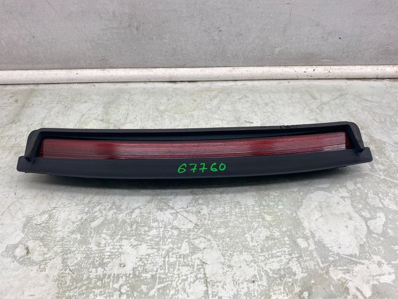 1077405-00-F ⭕ 17-23 Model 3 Rear Package Tray Lamp Inner 3rd Brake Stop Light 1077405-00-F
