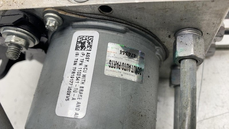 ⭕  2017-2020 Tesla Model 3 M3 ABS Unit Hydraulic Brake Pump Module 110