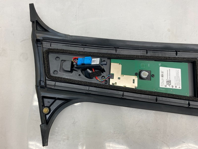 ⭕ 20-23 Model Y Right Exterior B-Pillar Applique Glass Trim RH AP3 150