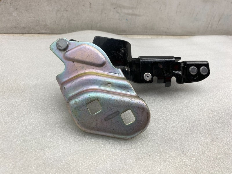 164384600A ⭕ 17-23 Tesla Model 3 Front Right Bonnet Hood Hinge Closure Assist 1643846-00-A