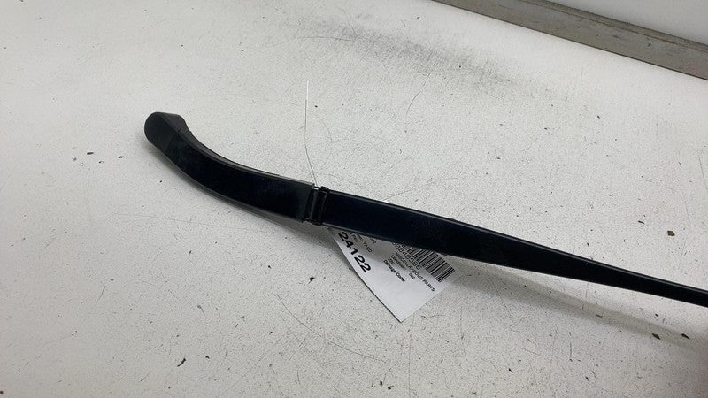 ⭕ 2022-2024 Rivian R1T Front Right Windshield Wiper Passenger Side RH