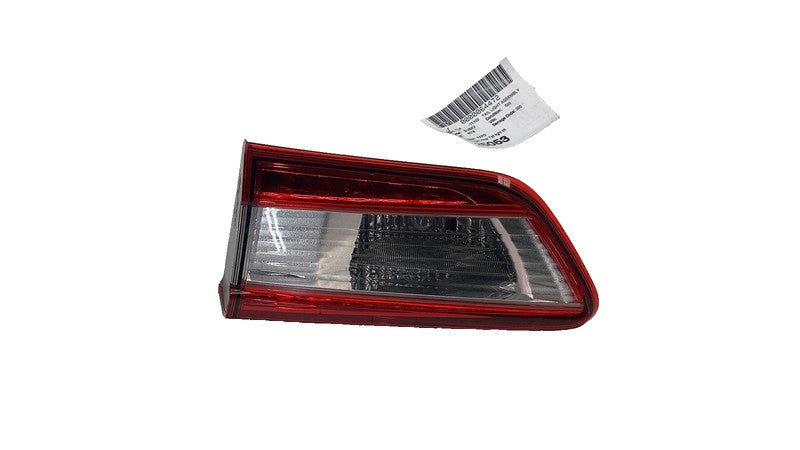 ⭕2018 2019 Subaru XV Crosstrek Rear Passenger Side Liftgate Taillight Lamp Right