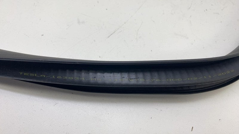 ⭕2020-2023 Tesla Model Y Rear Passenger Door Body Weatherstrip Rubber 