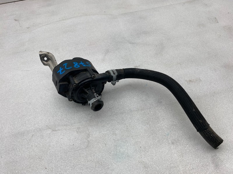 ⭕ 2016-2020 Tesla Model X Additional Coolant Auxiliary Water Pump 1037