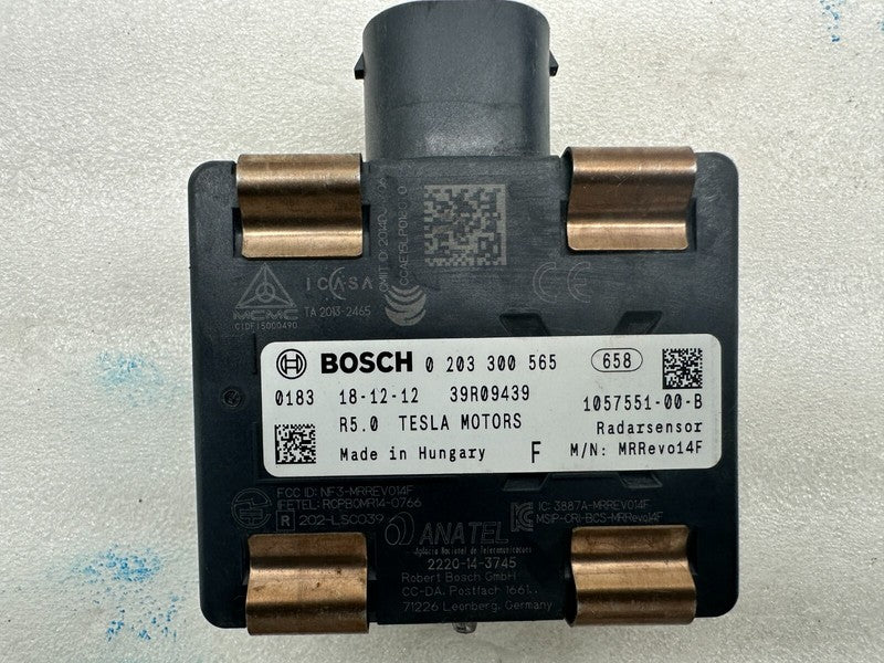 105755100B 2012-2020 Tesla Model S X Front Radar Sensor Sonar Control Module 1057551-00-B