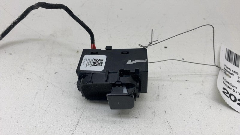 108103801D ⭕ 2017-2023 Tesla Model 3 Y Power Window Master Switch + Plug Right 1081038-01-D