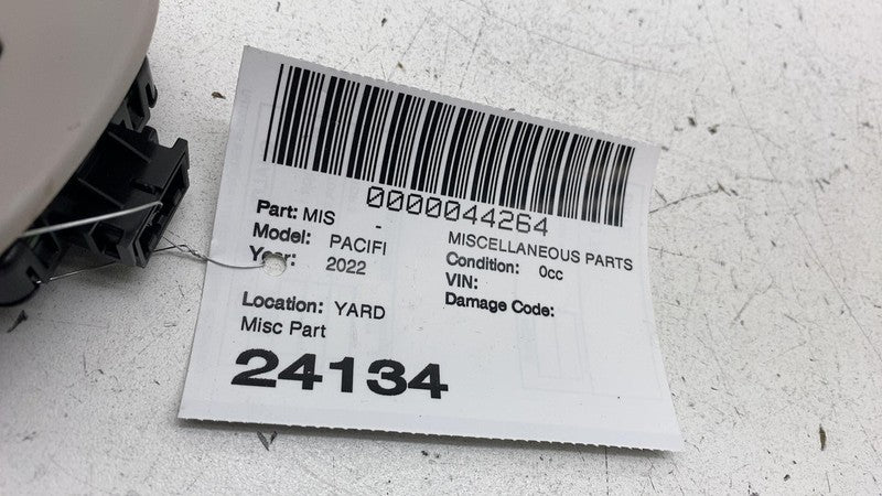 55057421AC 17-24 Chrysler Pacifica Rear 3rd Row Roof Air Vent Trim w/ Dome Light 55057421AC