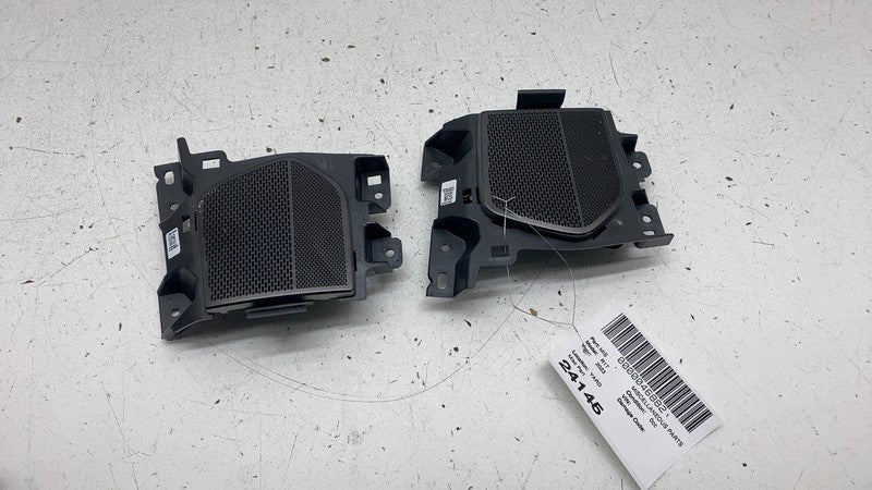 PT00030472F 22-24 Rivian R1S R1T Speaker Tweeter Mid Range Meridian Audio Sound PT00030472-F
