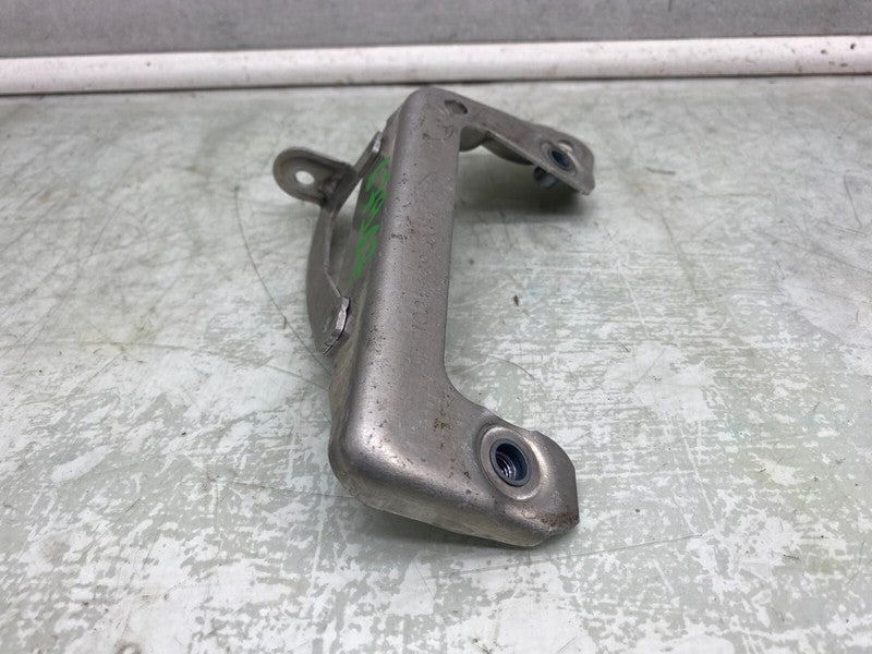 1027569 00 D ⭕ 16-20 Model S Front Subframe Refrigerant System Chiller Bracket 1027569-00-D