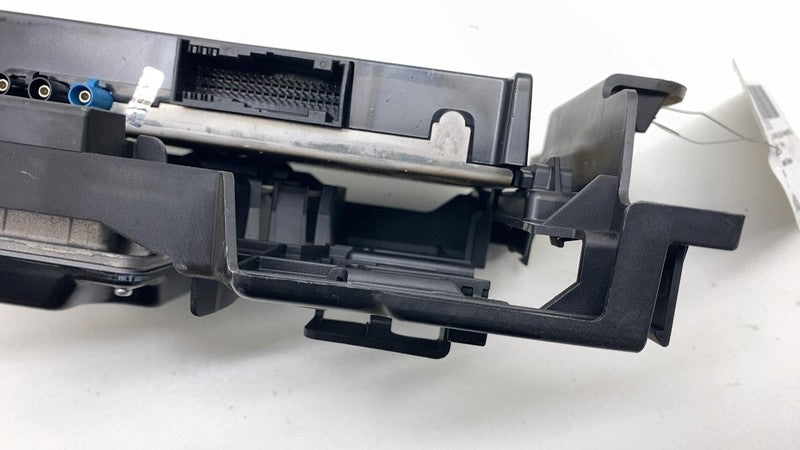 A 253 901 23 00 16-19 Mercedes-Benz GLE350 Power Inverter & Emergency Communication Module Assy