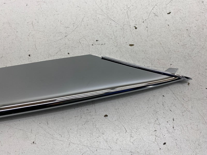 1056377 00 C ⭕ 2016-2020 Model S Right Fog Lamp Spear Cover Lower Strip Chrome 1056377-00-C