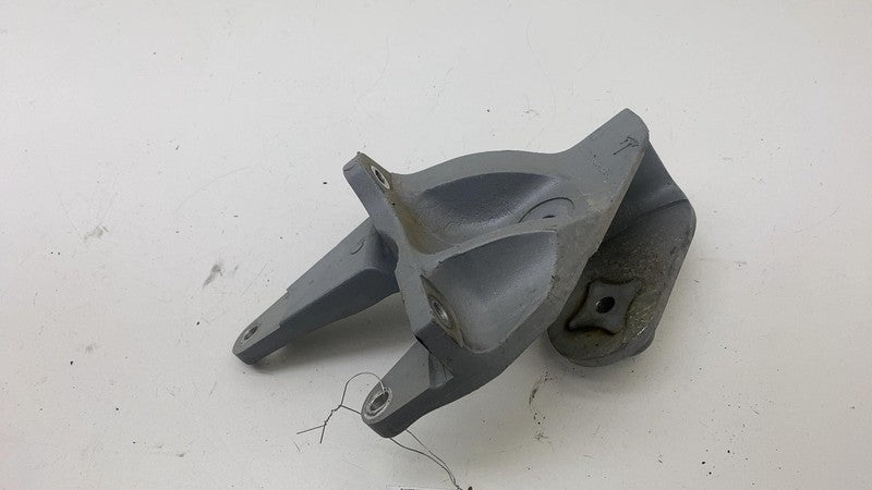 ⭕ 12-20 Model S Front Passenger Engine Mount Support Bracket Right 107