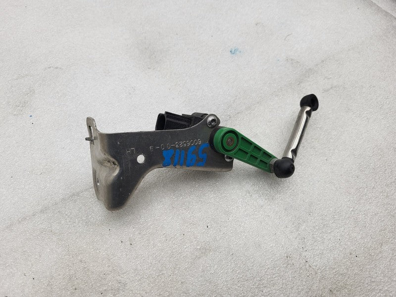 100417300A ⭕ 12-15 Tesla Model S Rear Left Air Suspension Ride Height Sensor 1004173-00-A