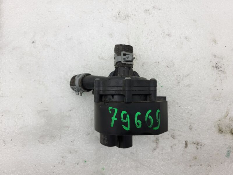 2016-2020 Tesla Model S X Cooling System Auxiliary Water Coolant Pump FWD Assy