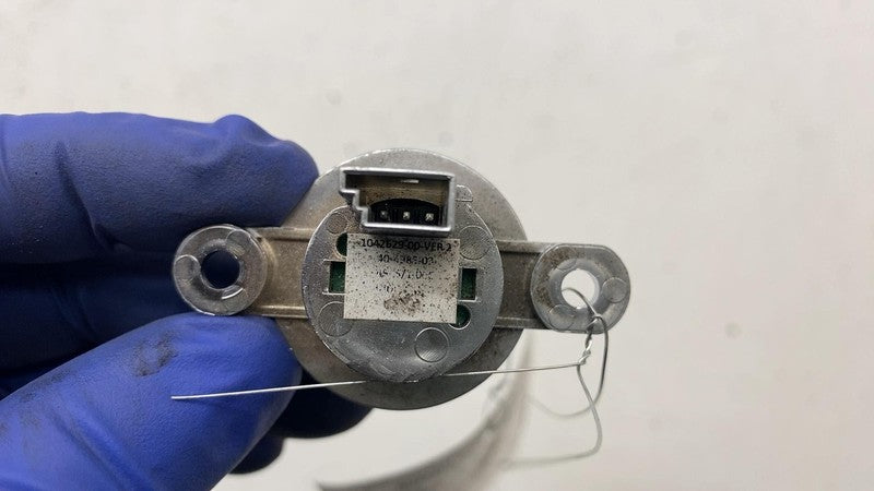 2016-2020 Tesla Model X Rear Tailgate Hatch Liftgate Open Switch Butto