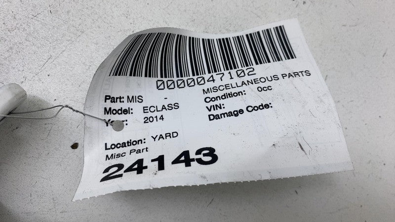 ⭕ 10-16 Mercedes-Benz E350 Rear Right Lower & Upper Door Hinge Closure Assist RH