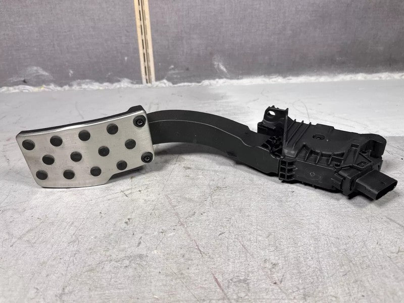⭕ 2020-2024 Tesla Model Y Front Driver Accelerator Gas Pedal Throttle 
