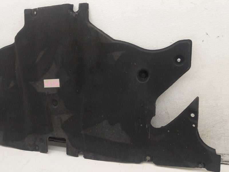 ⭕ 2017-2023 Tesla Model 3 Rear Under Body Middle Aero Splash Shield Co