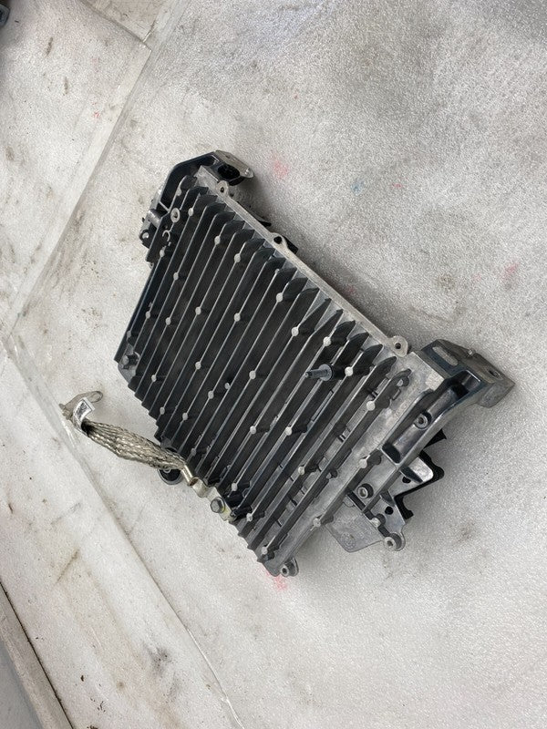 111818204H ⭕2017-2020 Tesla Model 3 Front Suspension Electrical Control Module 1118182-04-H