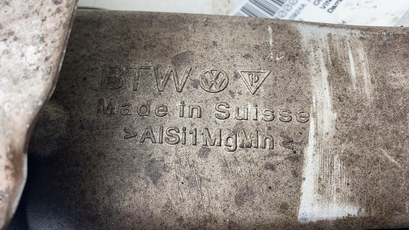 2011-2014 Porsche Cayenne Front Right Spindle Knuckle Hub w/ Dust Shie