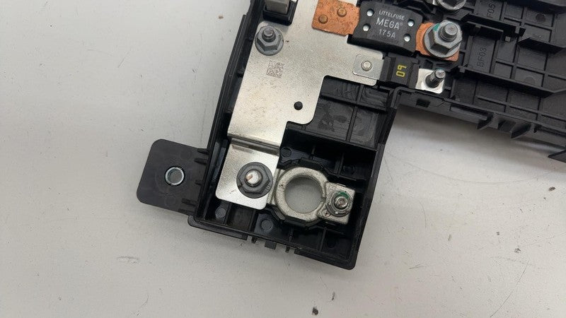 ⭕2021-2023 Polestar 2 Battery Positive Terminal Junction Fuse Block Bo