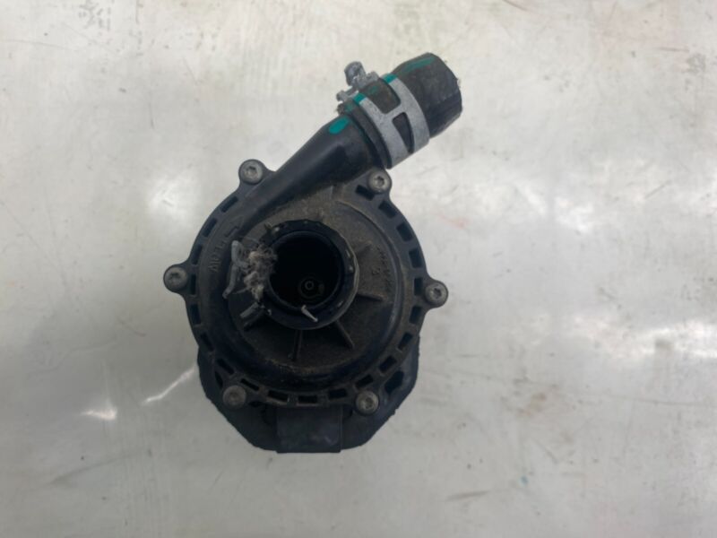 2016-2020 Tesla Model S X Cooling System Auxiliary Water Coolant Pump FWD Assy