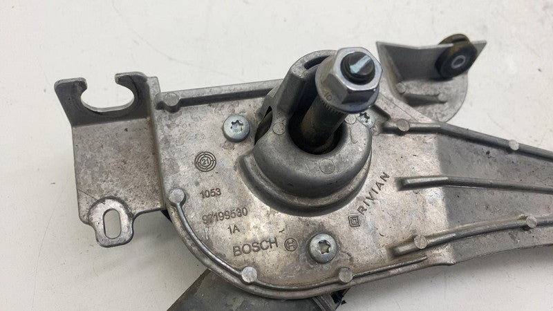 ⭕ 2022 Rivian EDV-700 Front Right Windsshield Wiper Motor Mechanism PT