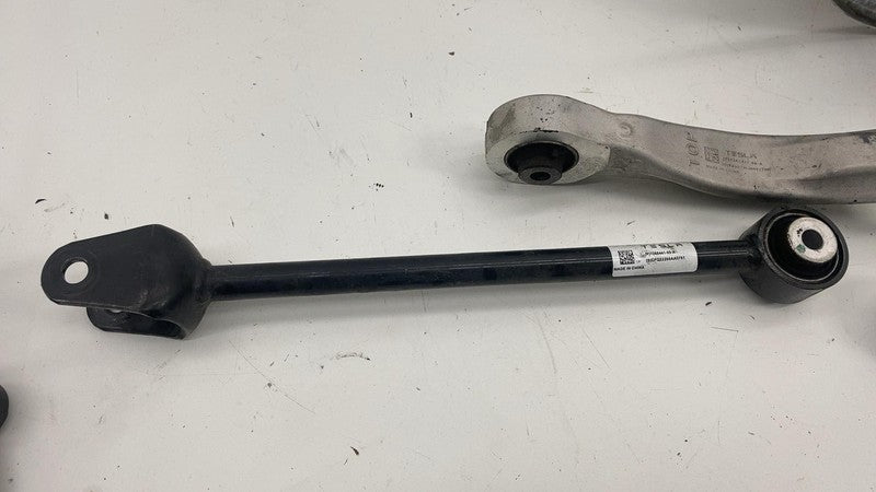 ⭕20-23 Tesla Model Y Rear Right Knuckle Wheel Hub Fore Toe AFT Link 11