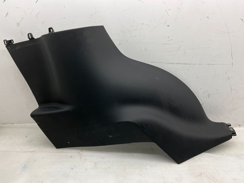 ⭕ 16-20 Model X Rear Left C-Pillar Lower Trunk Finisher (5-Seater) 107