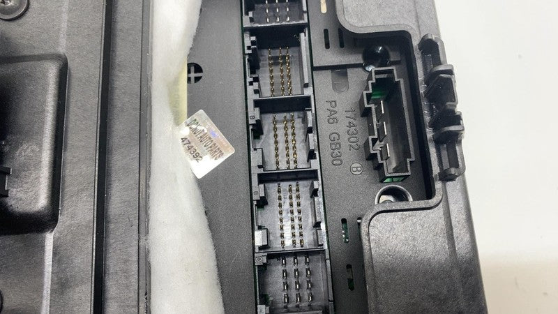 7P5863419 2011-2017 Porsche Cayenne Front Center Console Switch Control Panel Trim Black